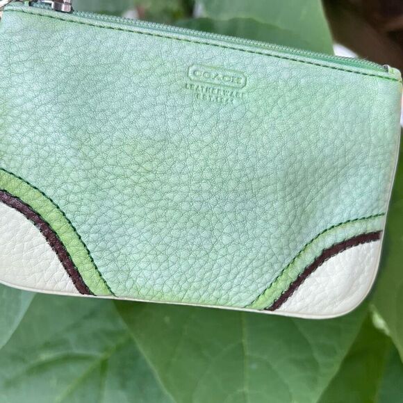 Coach, Green, Brown & Cream Upcycled Leather Wristlet Handpainted & Dyed - Picture 4 of 14